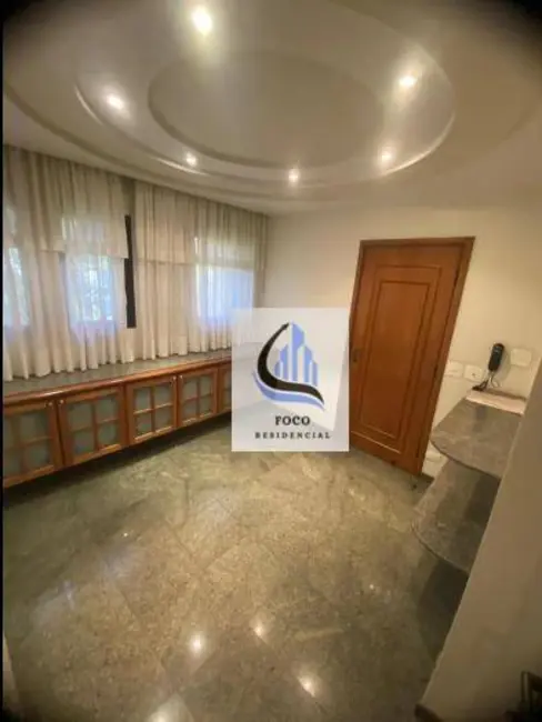 Foto 8 de Apartamento com 4 quartos à venda e para alugar, 250m2 em Moema, São Paulo - SP