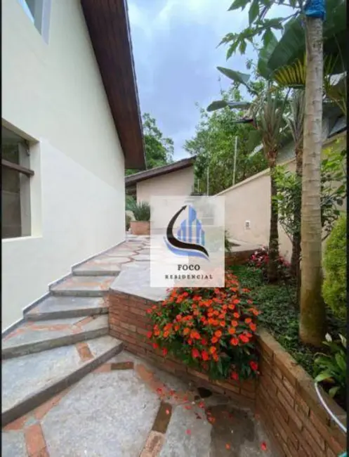 Casa com 3 quartos à venda e para alugar, 1135m2 em Jardim dos Estados, São Paulo - SP - imagem 9 Foto 9 de Casa com 3 quartos à venda e para alugar, 1135m2 em Jardim dos Estados, São Paulo - SP