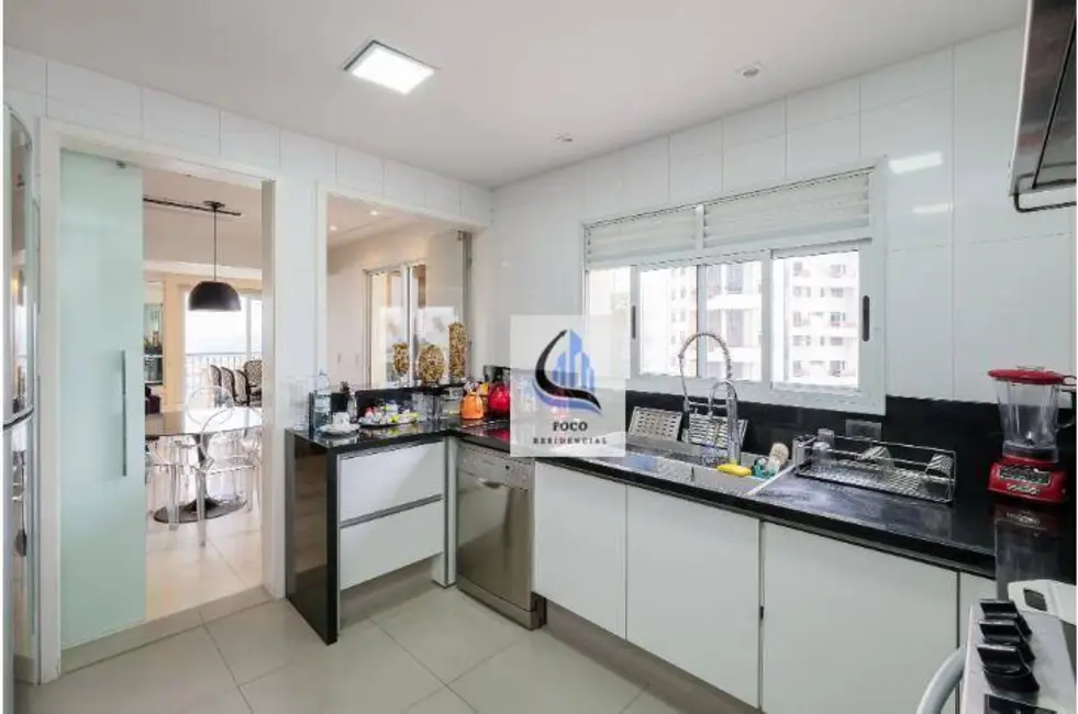 Foto 4 de Apartamento com 3 quartos para alugar, 294m2 em Itaim Bibi, São Paulo - SP