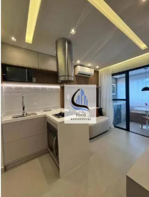 Kitnet com 1 quarto para alugar, 32m2 em Moema, São Paulo - SP - imagem 2 Foto 2 de Kitnet com 1 quarto para alugar, 32m2 em Moema, São Paulo - SP