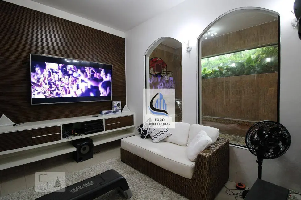 Casa de Condomínio com 4 quartos à venda e para alugar, 2500m2 em Brooklin Paulista, São Paulo - SP - imagem 4 Foto 4 de Casa de Condomínio com 4 quartos à venda e para alugar, 2500m2 em Brooklin Paulista, São Paulo - SP