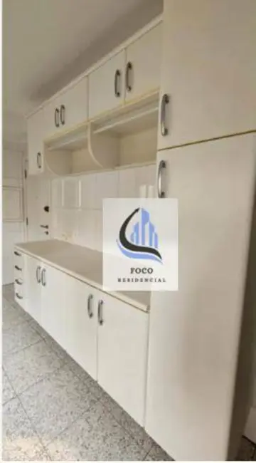 Apartamento com 3 quartos à venda, 167m2 em Moema, São Paulo - SP - imagem 8 Foto 8 de Apartamento com 3 quartos à venda, 167m2 em Moema, São Paulo - SP