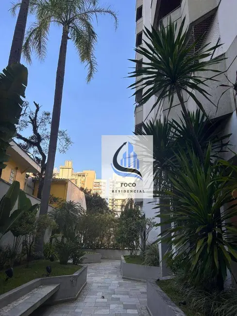 Apartamento com 4 quartos à venda e para alugar, 220m2 em Campo Belo, São Paulo - SP - imagem 3 Foto 3 de Apartamento com 4 quartos à venda e para alugar, 220m2 em Campo Belo, São Paulo - SP