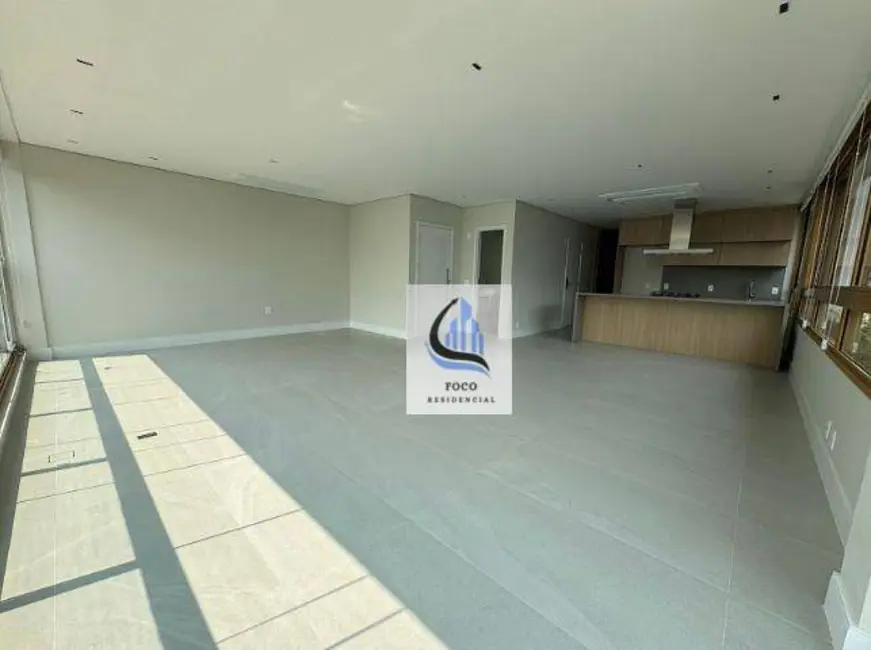 Foto 4 de Apartamento com 3 quartos para alugar, 147m2 em Itaim Bibi, São Paulo - SP