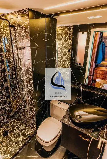 Kitnet com 1 quarto à venda e para alugar, 30m2 em Moema, São Paulo - SP - imagem 8 Foto 8 de Kitnet com 1 quarto à venda e para alugar, 30m2 em Moema, São Paulo - SP