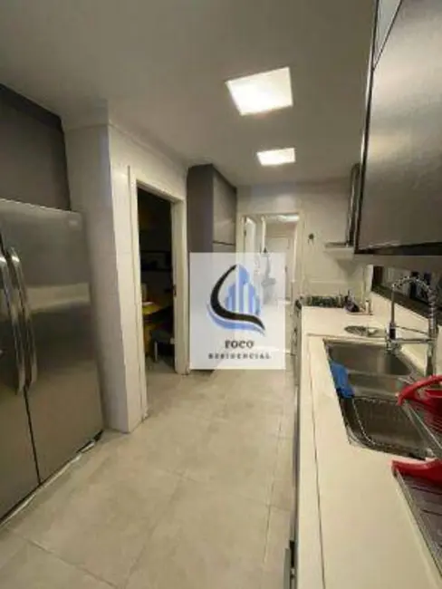 Foto 9 de Apartamento com 3 quartos à venda e para alugar, 187m2 em Campo Belo, São Paulo - SP