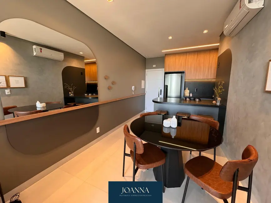 Apartamento com 2 quartos à venda, 61m2 em Jardim Gisela, Toledo - PR - imagem 1 Foto 1 de Apartamento com 2 quartos à venda, 61m2 em Jardim Gisela, Toledo - PR