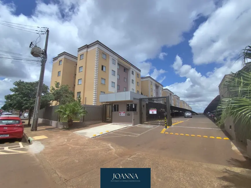 Foto 1 de Apartamento com 3 quartos à venda, 60m2 em Santa Cruz, Cascavel - PR