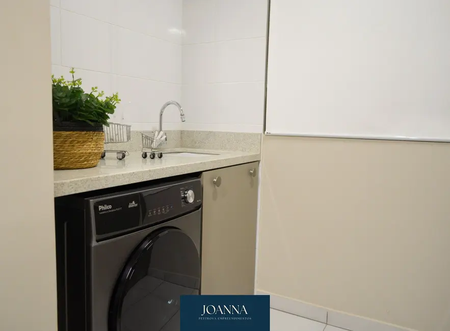 Foto 8 de Apartamento com 3 quartos à venda, 62m2 em Pioneiros Catarinenses, Cascavel - PR