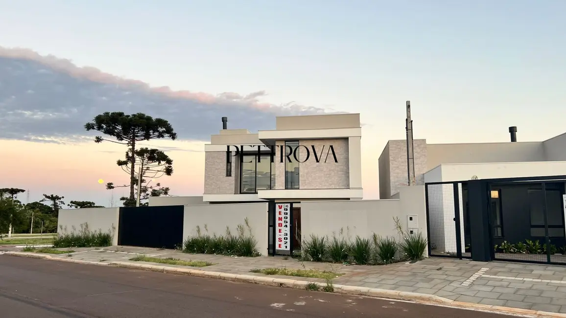 Foto 1 de Sobrado com 3 quartos à venda, 195m2 em Cancelli, Cascavel - PR
