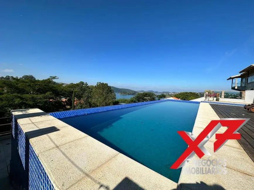 Sobrado com 7 quartos à venda, 740m2 em Igarata - SP - imagem 2 Foto 2 de Sobrado com 7 quartos à venda, 740m2 em Igarata - SP
