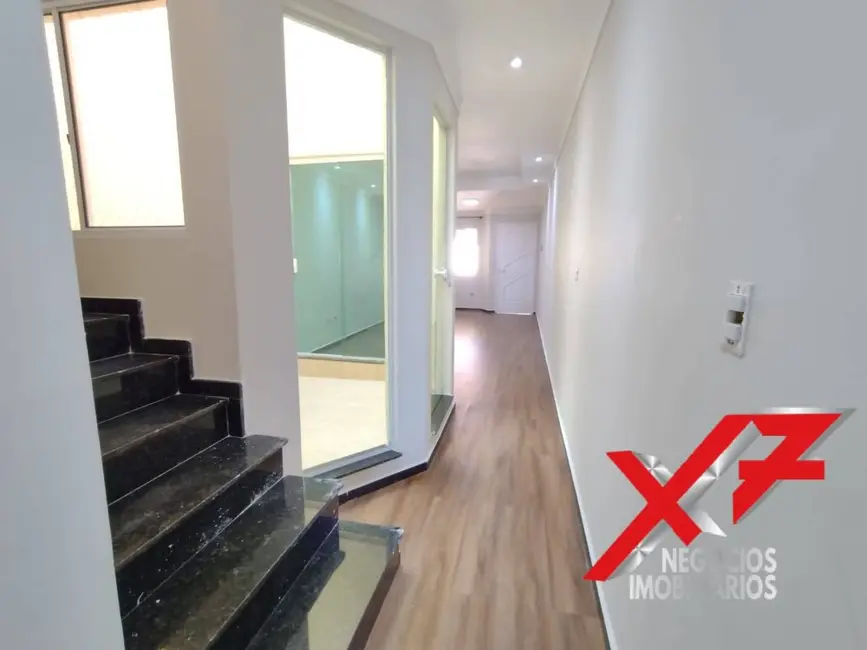 Sobrado com 3 quartos à venda, 211m2 em Vila Guilhermina, São Paulo - SP - imagem 4 Foto 4 de Sobrado com 3 quartos à venda, 211m2 em Vila Guilhermina, São Paulo - SP