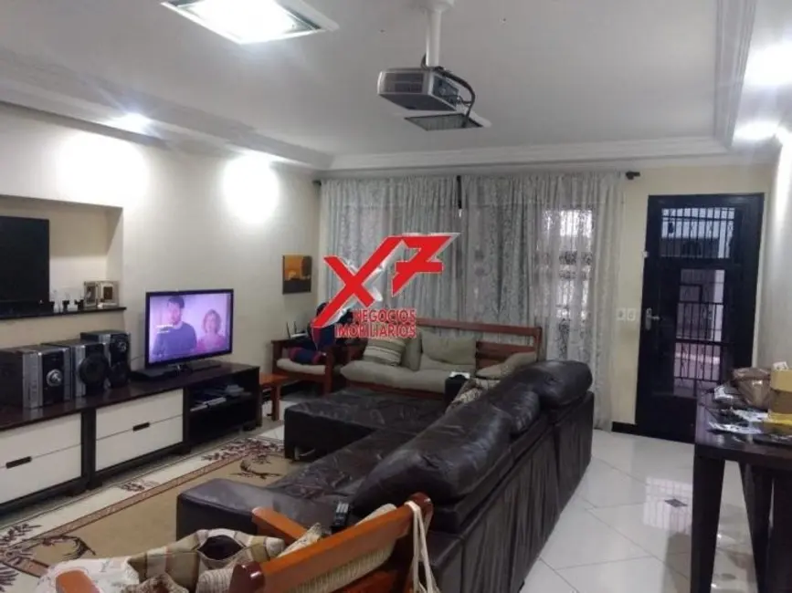 Sobrado com 3 quartos à venda, 320m2 em Jardim Vila Formosa, São Paulo - SP - imagem 1 Foto 1 de Sobrado com 3 quartos à venda, 320m2 em Jardim Vila Formosa, São Paulo - SP