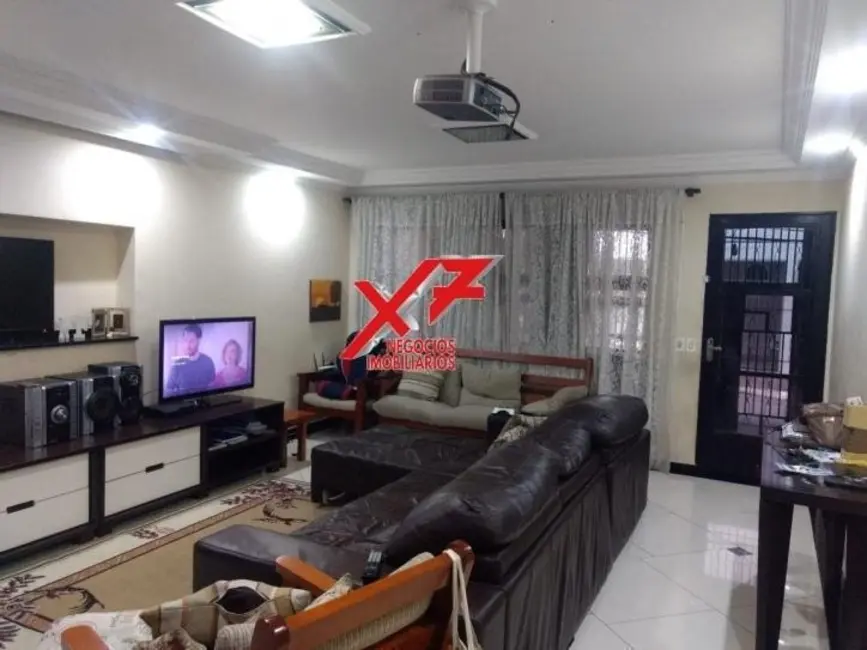 Sobrado com 3 quartos à venda, 320m2 em Jardim Vila Formosa, São Paulo - SP - imagem 2 Foto 2 de Sobrado com 3 quartos à venda, 320m2 em Jardim Vila Formosa, São Paulo - SP