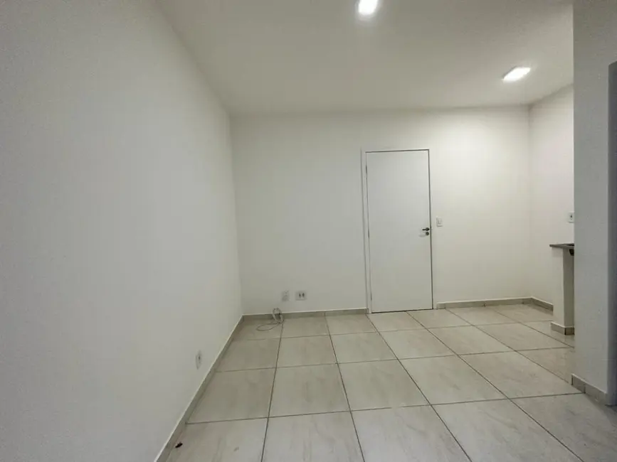 Foto 2 de Kitnet com 1 quarto para alugar, 25m2 em Vila Esperança, São Paulo - SP