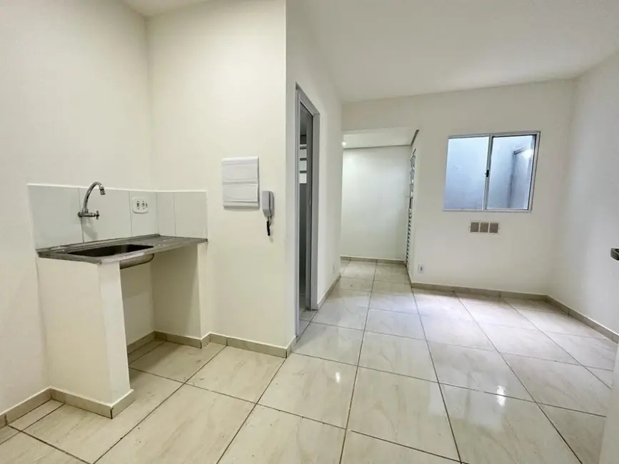 Foto 4 de Kitnet com 1 quarto para alugar, 25m2 em Vila Esperança, São Paulo - SP