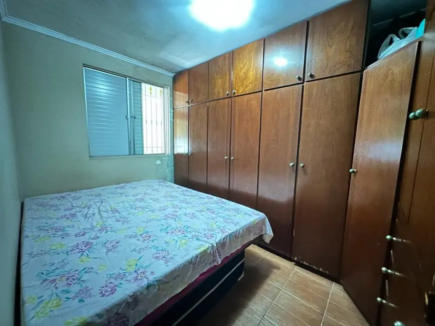 Foto 5 de Casa com 5 quartos à venda, 180m2 em Conjunto Habitacional Barreira Grande, São Paulo - SP