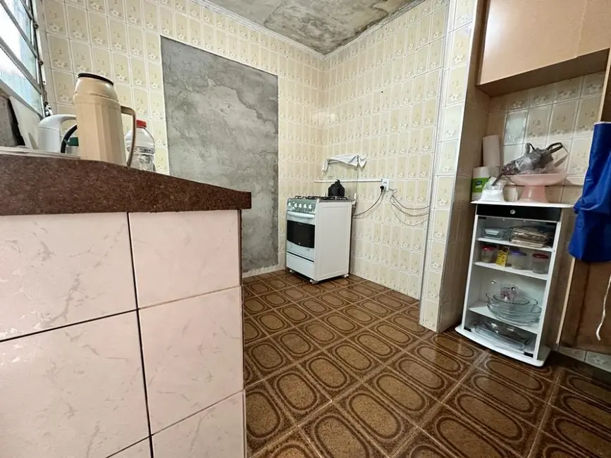 Foto 9 de Casa com 5 quartos à venda, 180m2 em Conjunto Habitacional Barreira Grande, São Paulo - SP