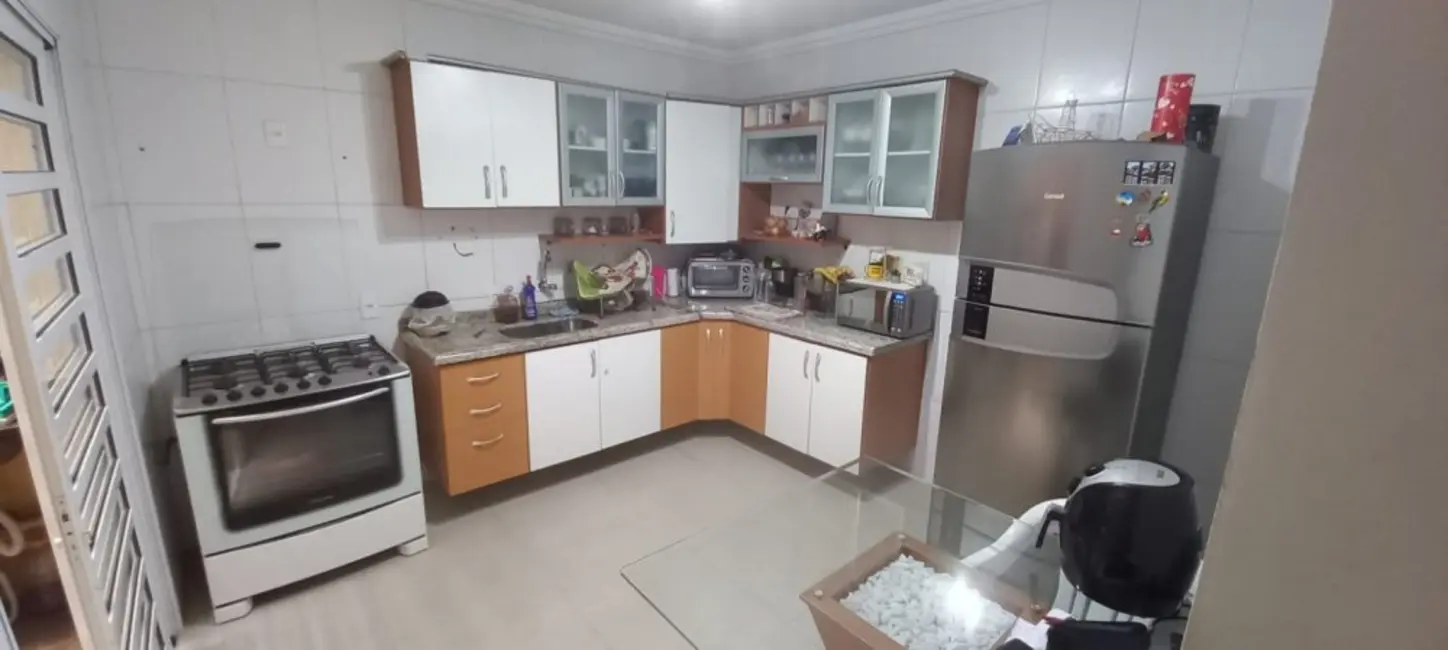 Sobrado com 3 quartos à venda, 110m2 em Vila Carrão, São Paulo - SP - imagem 3 Foto 3 de Sobrado com 3 quartos à venda, 110m2 em Vila Carrão, São Paulo - SP
