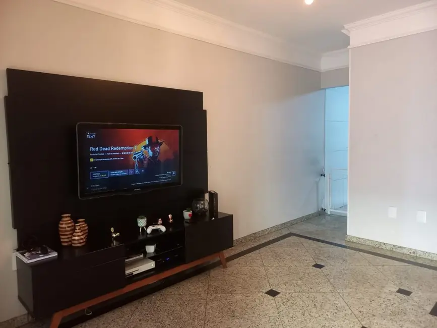 Sobrado com 3 quartos à venda, 110m2 em Vila Carrão, São Paulo - SP - imagem 4 Foto 4 de Sobrado com 3 quartos à venda, 110m2 em Vila Carrão, São Paulo - SP