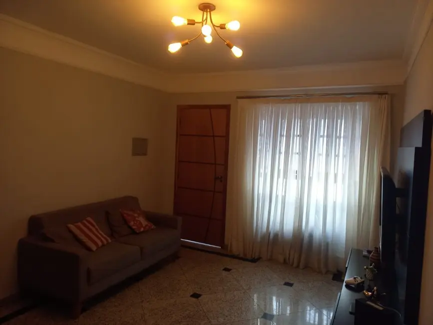 Sobrado com 3 quartos à venda, 110m2 em Vila Carrão, São Paulo - SP - imagem 6 Foto 6 de Sobrado com 3 quartos à venda, 110m2 em Vila Carrão, São Paulo - SP