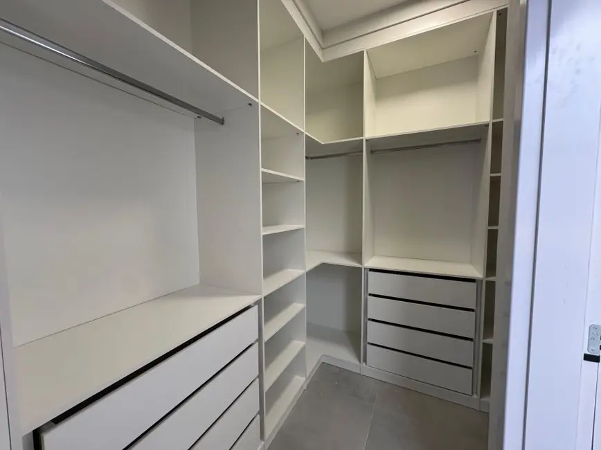 Casa de Condomínio com 3 quartos à venda, 117m2 em Jardim Novo Horizonte, Sorocaba - SP - imagem 6 Foto 6 de Casa de Condomínio com 3 quartos à venda, 117m2 em Jardim Novo Horizonte, Sorocaba - SP