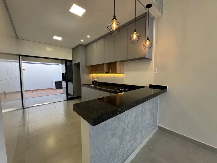 Casa de Condomínio com 3 quartos à venda, 117m2 em Jardim Novo Horizonte, Sorocaba - SP - imagem 3 Foto 3 de Casa de Condomínio com 3 quartos à venda, 117m2 em Jardim Novo Horizonte, Sorocaba - SP