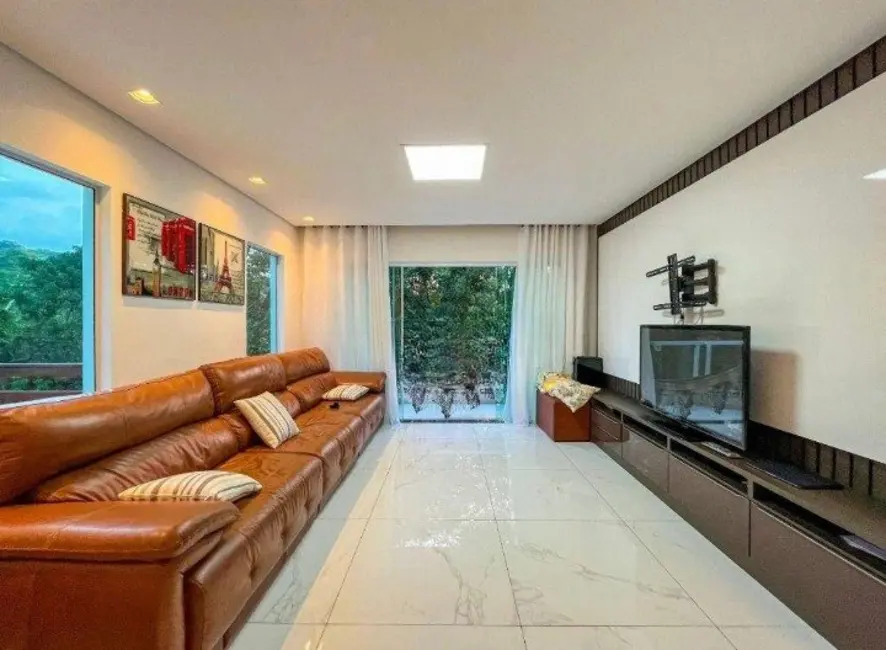 Foto 9 de Casa de Condomínio com 4 quartos à venda, 300m2 em Mairipora - SP