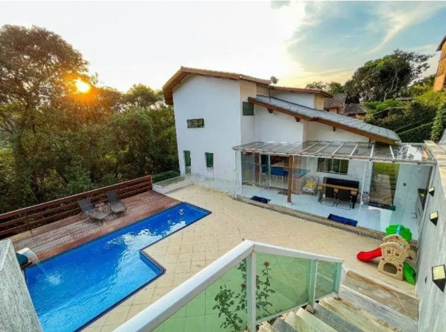 Foto 1 de Casa de Condomínio com 4 quartos à venda, 300m2 em Mairipora - SP