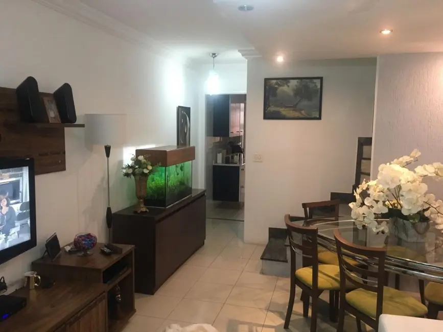 Foto 4 de Sobrado com 2 quartos à venda, 72m2 em Vila Carrão, São Paulo - SP