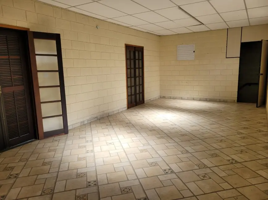 Foto 5 de Armazém / Galpão à venda, 299m2 em Vila Moraes, Mogi Das Cruzes - SP