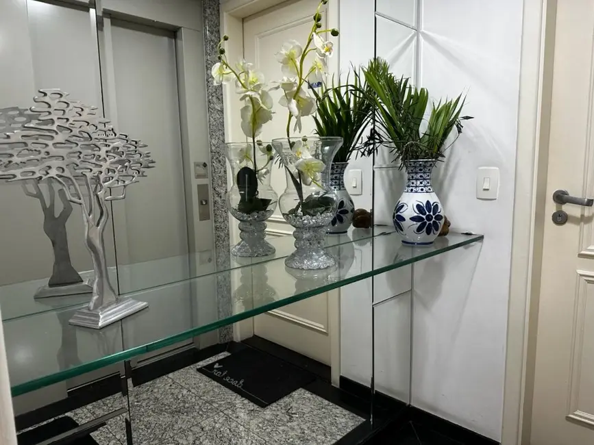 Apartamento com 3 quartos à venda, 151m2 em Vila Gomes Cardim, São Paulo - SP - imagem 6 Foto 6 de Apartamento com 3 quartos à venda, 151m2 em Vila Gomes Cardim, São Paulo - SP
