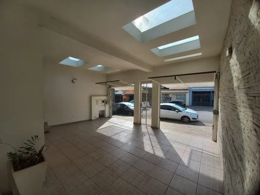 Foto 3 de Casa com 3 quartos à venda, 210m2 em Vila Carrão, São Paulo - SP