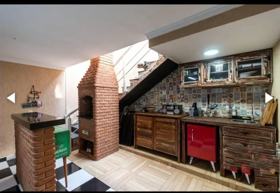 Foto 5 de Casa de Condomínio com 3 quartos à venda, 202m2 em Vila Santa Clara, São Paulo - SP