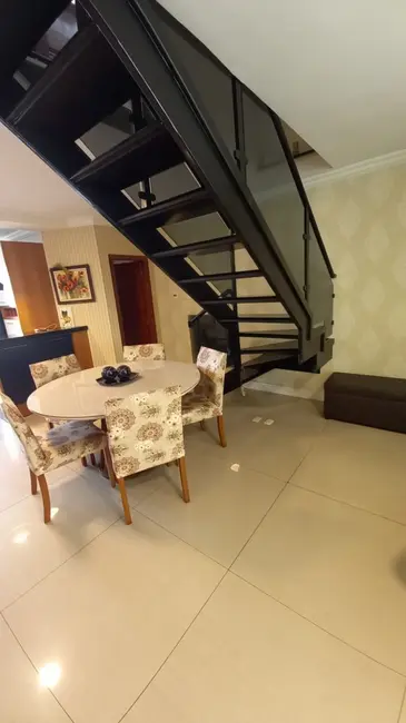 Foto 4 de Casa de Condomínio com 3 quartos à venda, 202m2 em Vila Santa Clara, São Paulo - SP