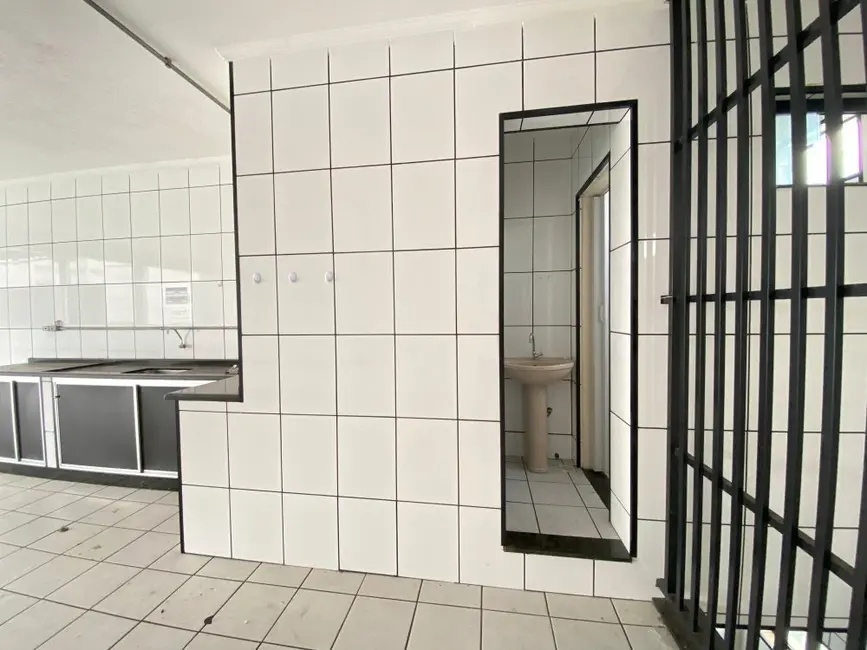 Armazém / Galpão com 1 quarto à venda, 396m2 em Jardim Virginia, São Paulo - SP - imagem 4 Foto 4 de Armazém / Galpão com 1 quarto à venda, 396m2 em Jardim Virginia, São Paulo - SP