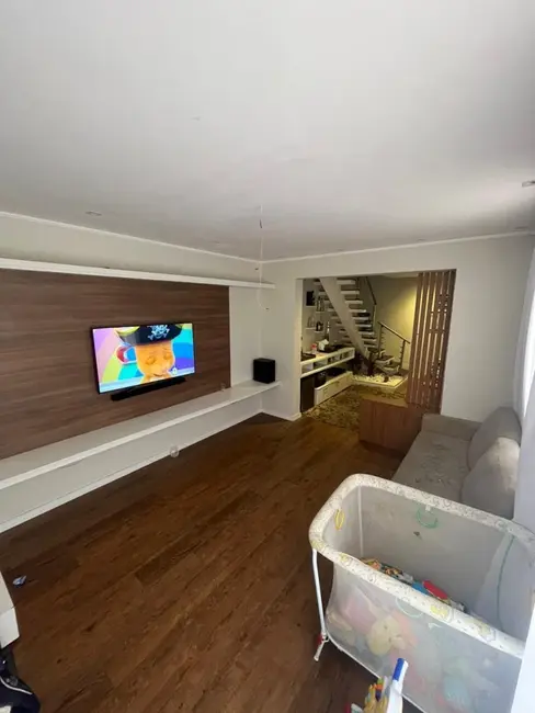 Sobrado com 3 quartos à venda, 250m2 em Jardim Aricanduva, São Paulo - SP - imagem 2 Foto 2 de Sobrado com 3 quartos à venda, 250m2 em Jardim Aricanduva, São Paulo - SP