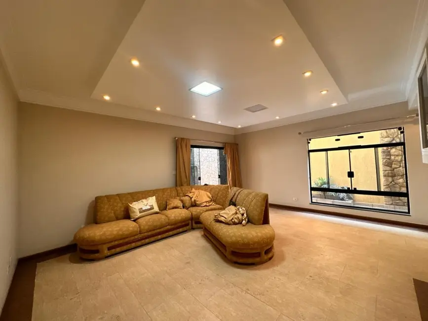 Foto 2 de Casa com 3 quartos para alugar, 245m2 em São Miguel Paulista, São Paulo - SP