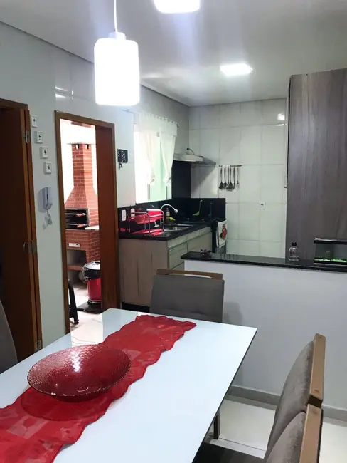 Sobrado com 3 quartos à venda, 128m2 em Cidade Patriarca, São Paulo - SP - imagem 4 Foto 4 de Sobrado com 3 quartos à venda, 128m2 em Cidade Patriarca, São Paulo - SP