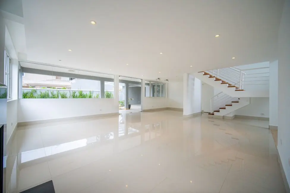 Foto 3 de Sobrado com 5 quartos à venda, 422m2 em Residencial Morada dos Lagos, Barueri - SP