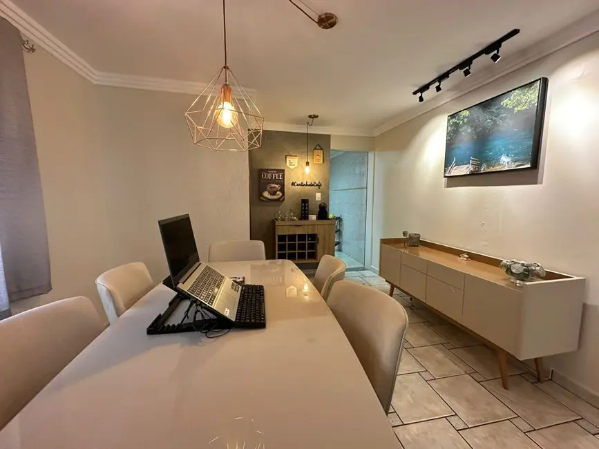 Sobrado com 3 quartos à venda, 177m2 em Penha de França, São Paulo - SP - imagem 5 Foto 5 de Sobrado com 3 quartos à venda, 177m2 em Penha de França, São Paulo - SP