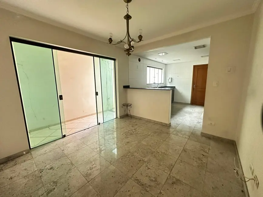 Foto 4 de Sobrado com 3 quartos para alugar, 250m2 em Jardim Anália Franco, São Paulo - SP