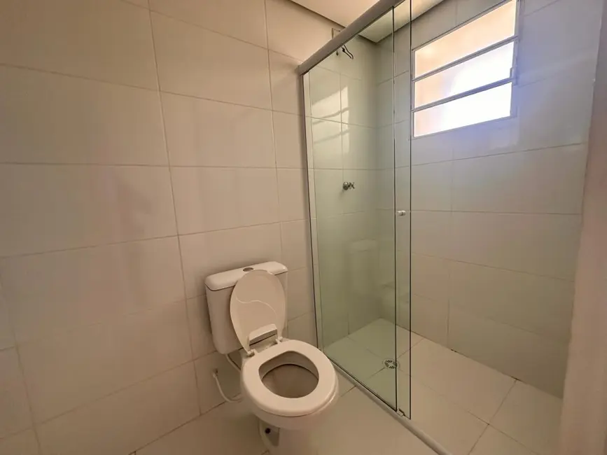 Kitnet com 1 quarto para alugar, 25m2 em Tatuapé, São Paulo - SP - imagem 3 Foto 3 de Kitnet com 1 quarto para alugar, 25m2 em Tatuapé, São Paulo - SP