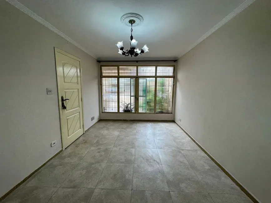 Sobrado com 2 quartos à venda, 119m2 em Vila Carrão, São Paulo - SP - imagem 4 Foto 4 de Sobrado com 2 quartos à venda, 119m2 em Vila Carrão, São Paulo - SP