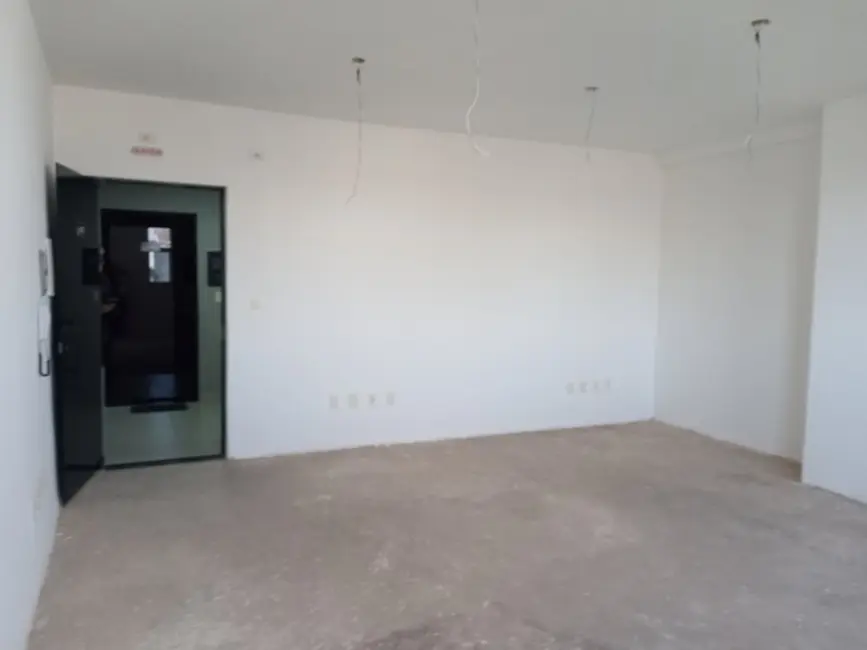 Sala Comercial à venda, 60m2 em Jardim Emília, Sorocaba - SP - imagem 7 Foto 7 de Sala Comercial à venda, 60m2 em Jardim Emília, Sorocaba - SP