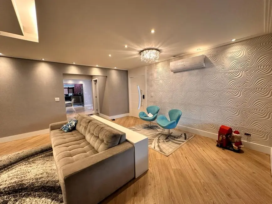 Sobrado com 3 quartos à venda, 210m2 em Tatuapé, São Paulo - SP - imagem 6 Foto 6 de Sobrado com 3 quartos à venda, 210m2 em Tatuapé, São Paulo - SP