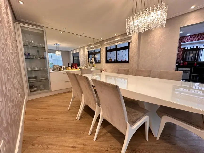 Sobrado com 3 quartos à venda, 210m2 em Tatuapé, São Paulo - SP - imagem 4 Foto 4 de Sobrado com 3 quartos à venda, 210m2 em Tatuapé, São Paulo - SP