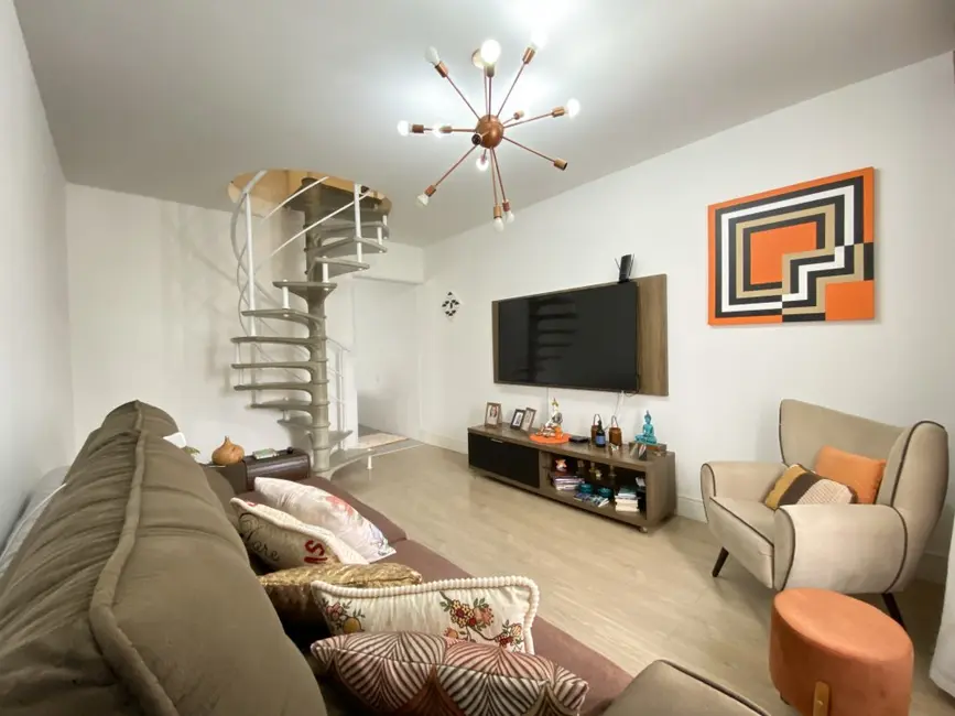 Casa com 2 quartos à venda, 107m2 em Jardim Elba, São Paulo - SP - imagem 4 Foto 4 de Casa com 2 quartos à venda, 107m2 em Jardim Elba, São Paulo - SP