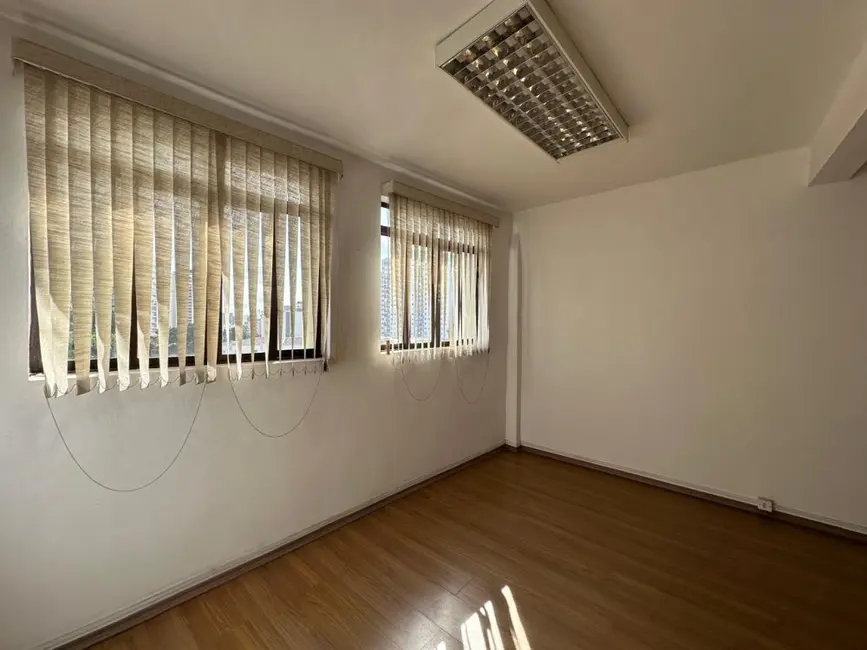 Foto 4 de Sala Comercial para alugar, 24m2 em Mirandópolis, São Paulo - SP