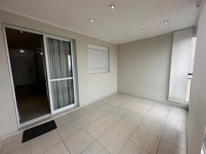 Foto 4 de Apartamento com 2 quartos para alugar, 72m2 em Jardim Piqueroby, São Paulo - SP